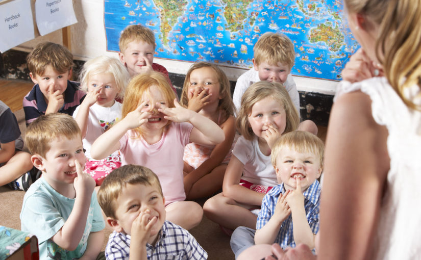 Delikatne postanowienie : Jaki rodzaj przedszkola będzie dobry dla naszych dzieci?